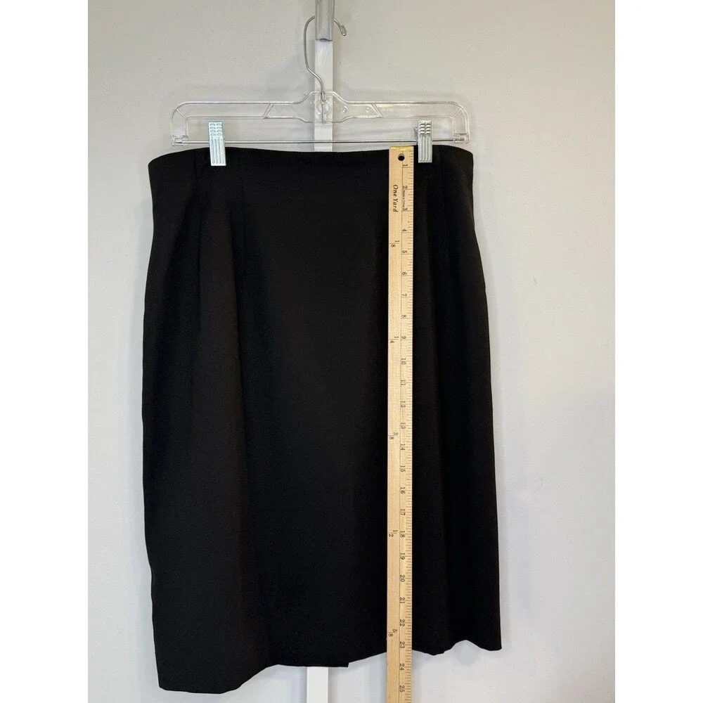 Chaus Black Midi Skirt Size 14 Women’s Lined Back Slit Classic Workwear